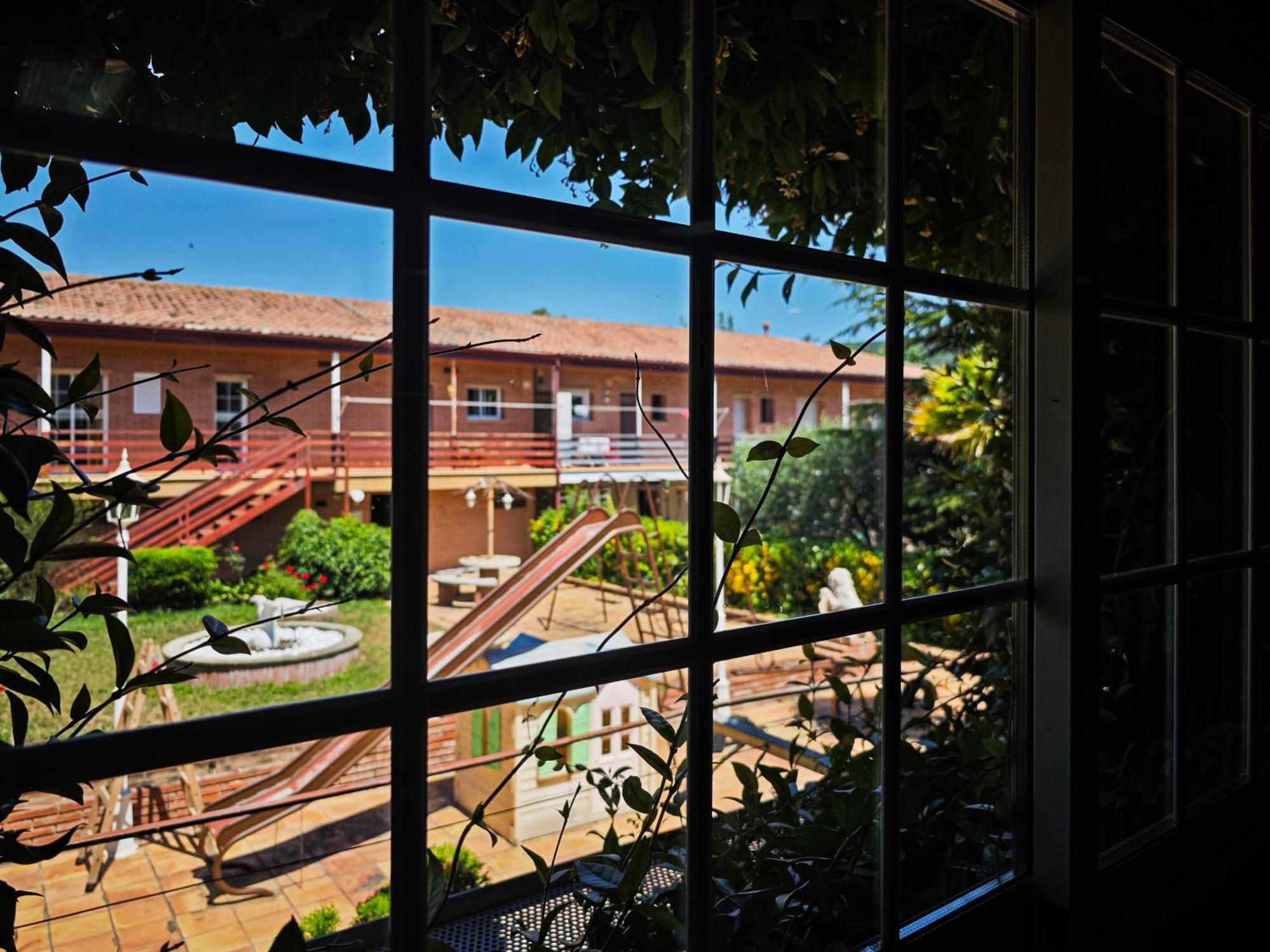 Espacio De Paz, Ideal Para Familias Villa Amalia La Llacuna Екстер'єр фото