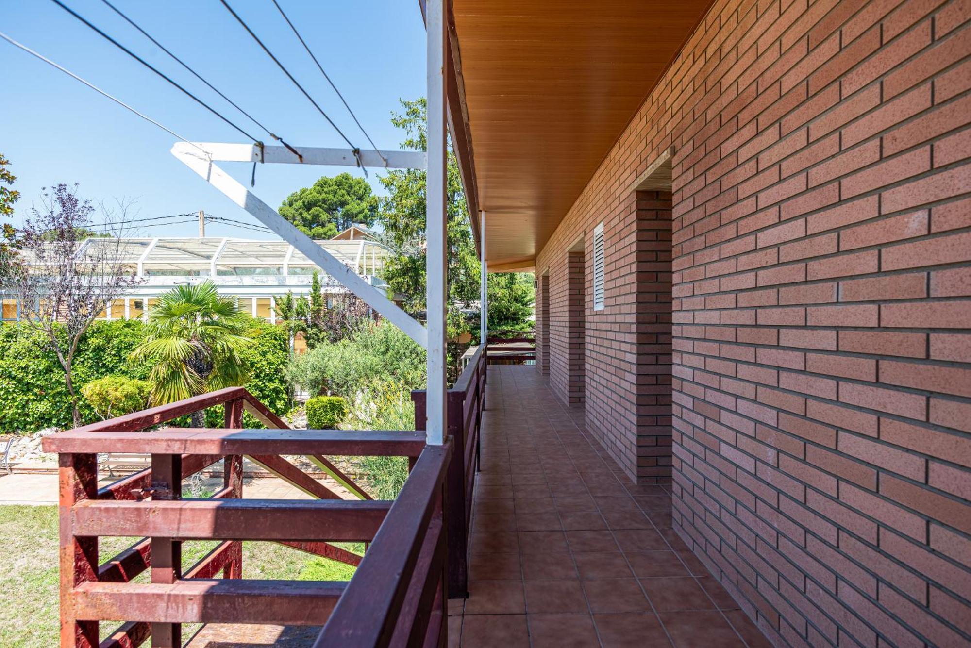 Espacio De Paz, Ideal Para Familias Villa Amalia La Llacuna Екстер'єр фото