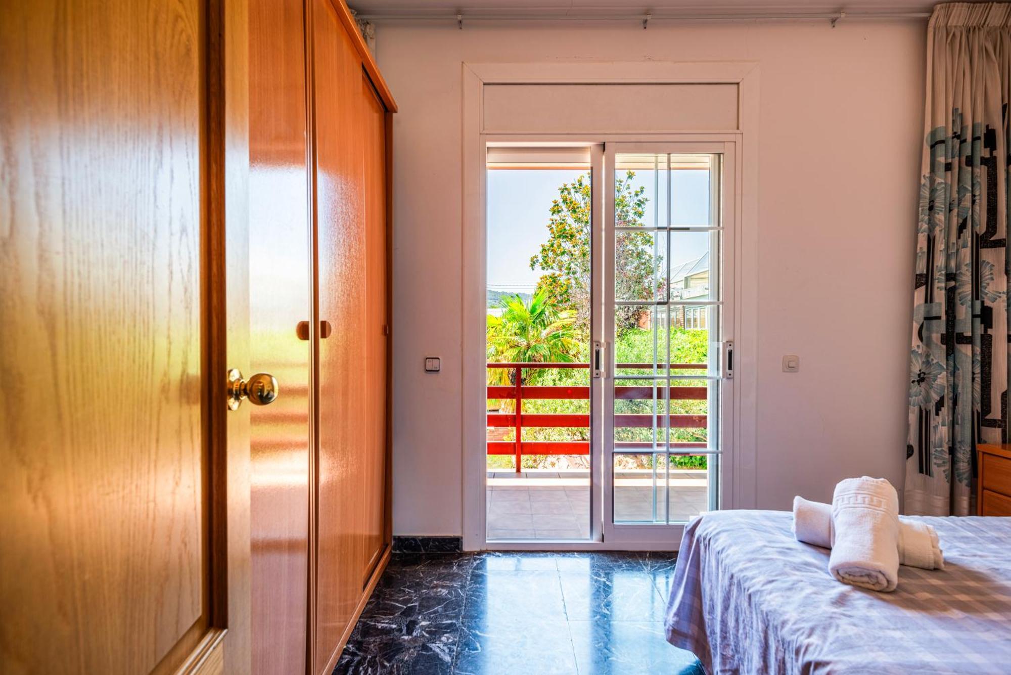 Espacio De Paz, Ideal Para Familias Villa Amalia La Llacuna Екстер'єр фото